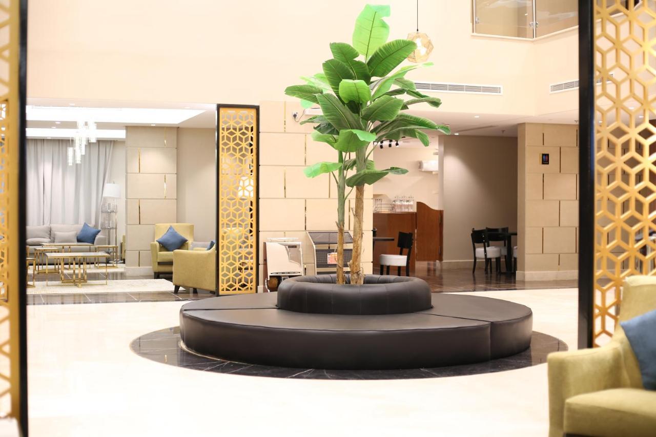 Rahhal Hotel Suites Yanbu Extérieur photo