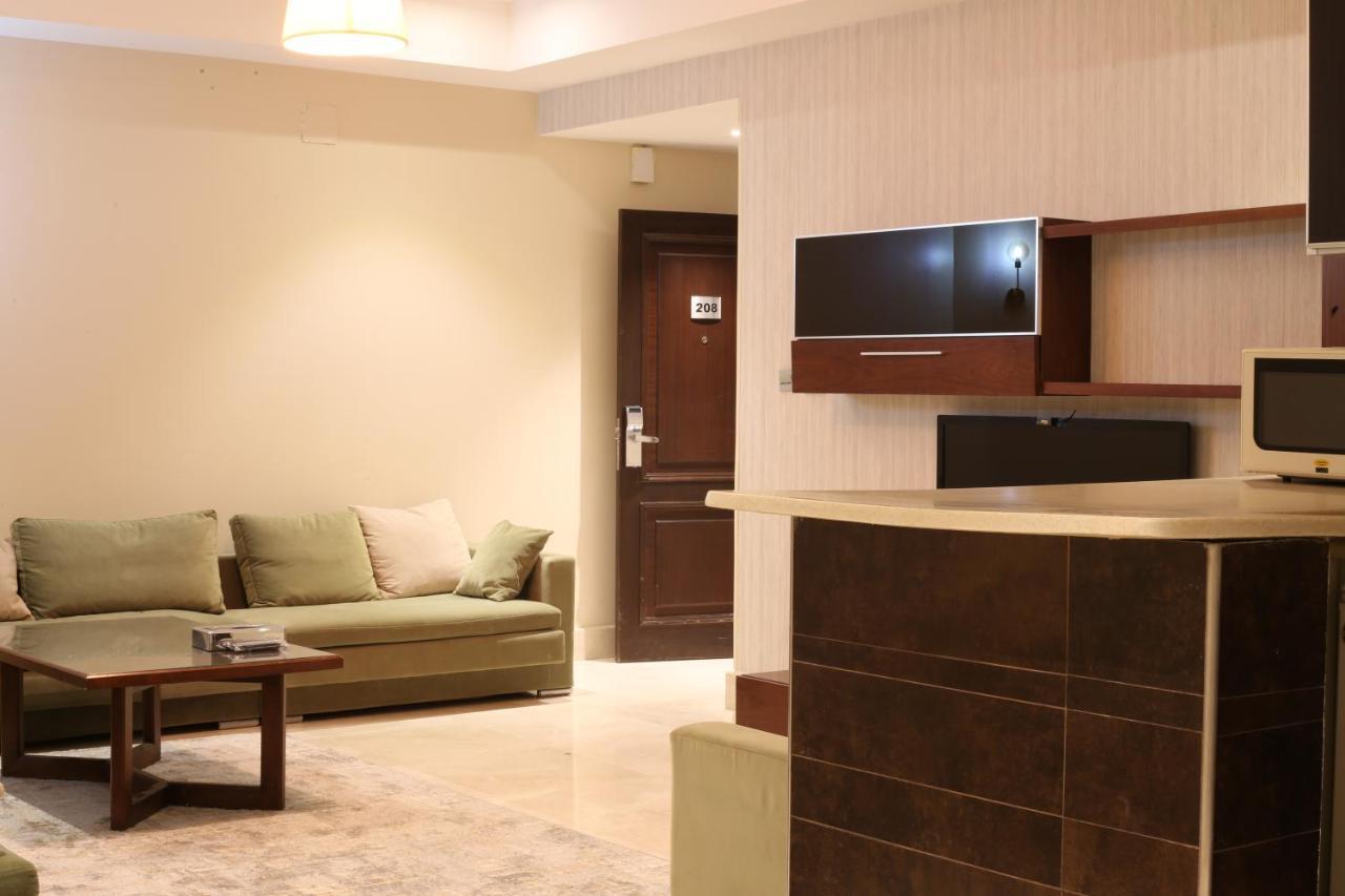 Rahhal Hotel Suites Yanbu Extérieur photo